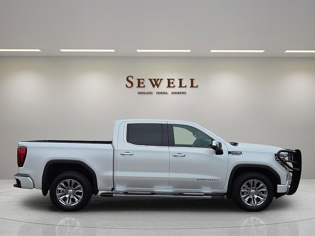 Used 2023 GMC Sierra 1500 Denali w/ Technology Package AWD/4WD image 6