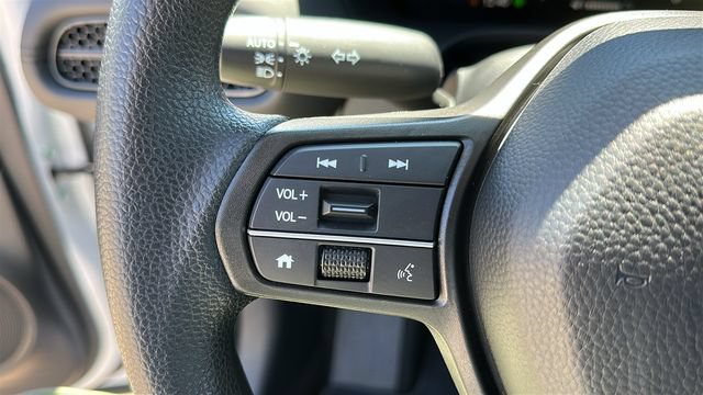 Used 2026 Honda HR-V LX image 12