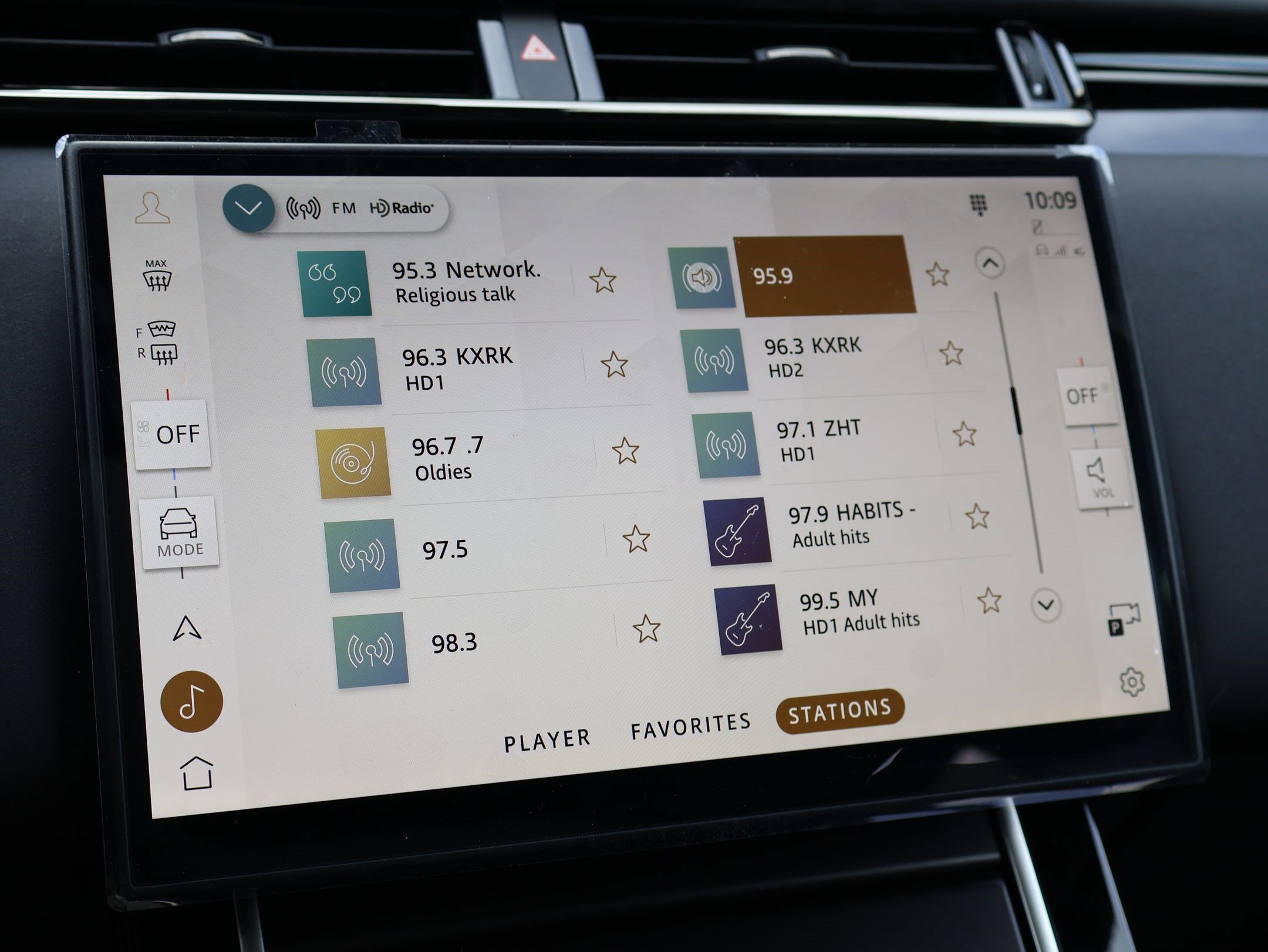New 2026 Land Rover Range Rover Velar Belgravia AWD/4WD image 15