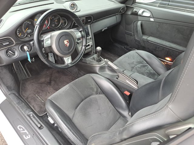 Used 2007 Porsche 911 GT3 RWD image 4