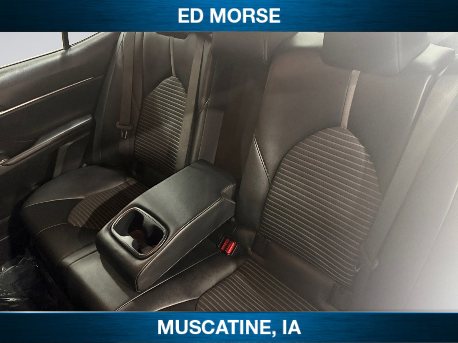 Used 2024 Toyota Camry SE image 13