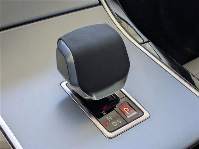 Used 2024 Land Rover Range Rover Velar S image 8