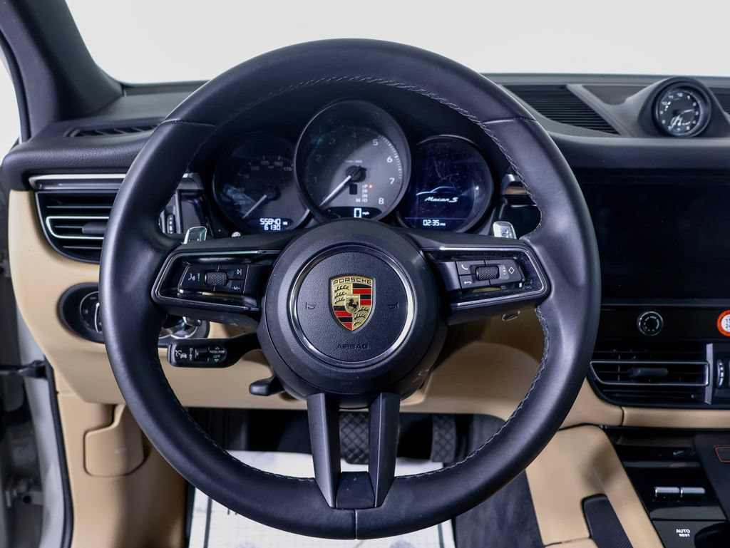 Certified 2023 Porsche Macan S w/ Premium Package AWD/4WD image 7