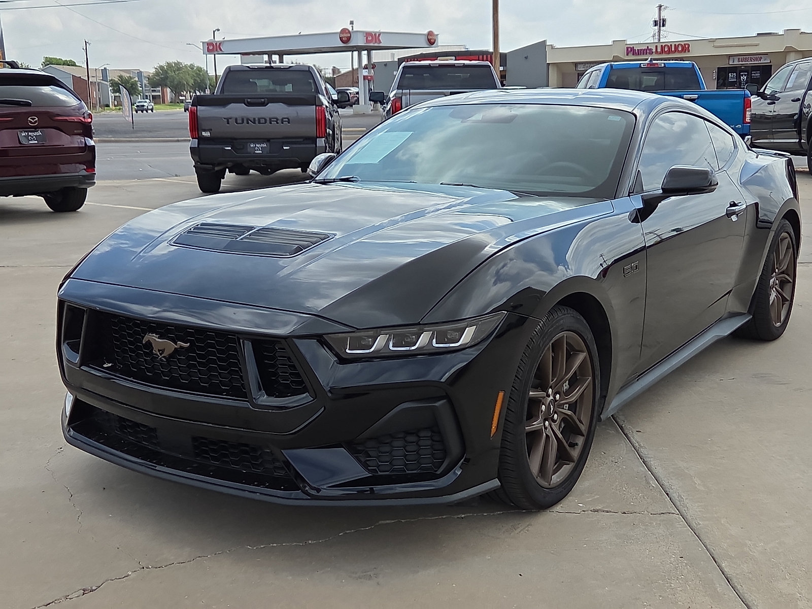 Used 2025 Ford Mustang GT Premium RWD image 3