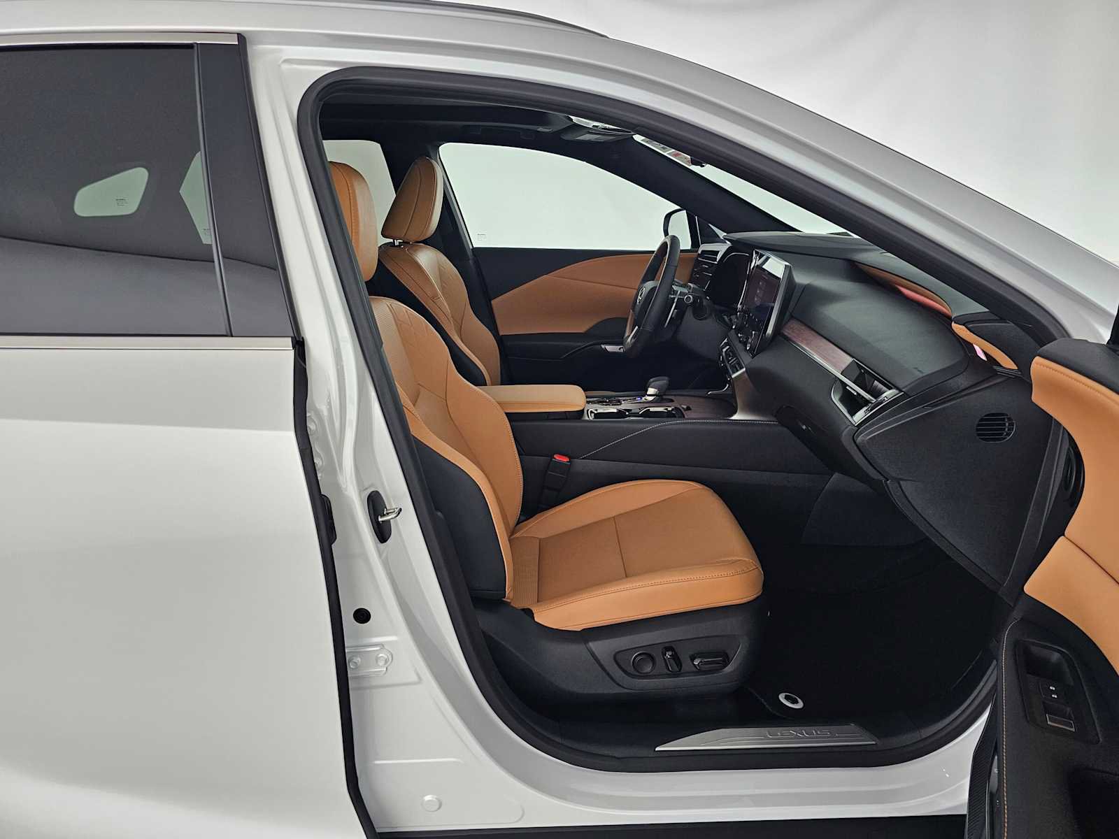 Certified 2026 Lexus RX 350 w/ Convenience Package image 10