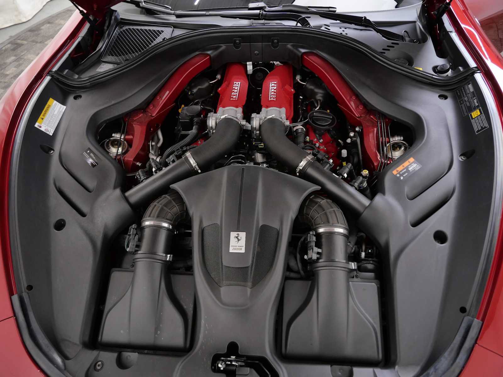 Used 2023 Ferrari Roma RWD image 32