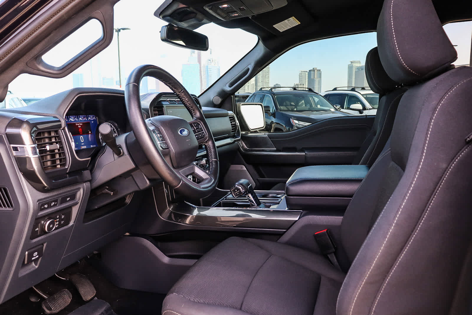 Used 2022 Ford F150 XLT w/ Equipment Group 302A High image 25