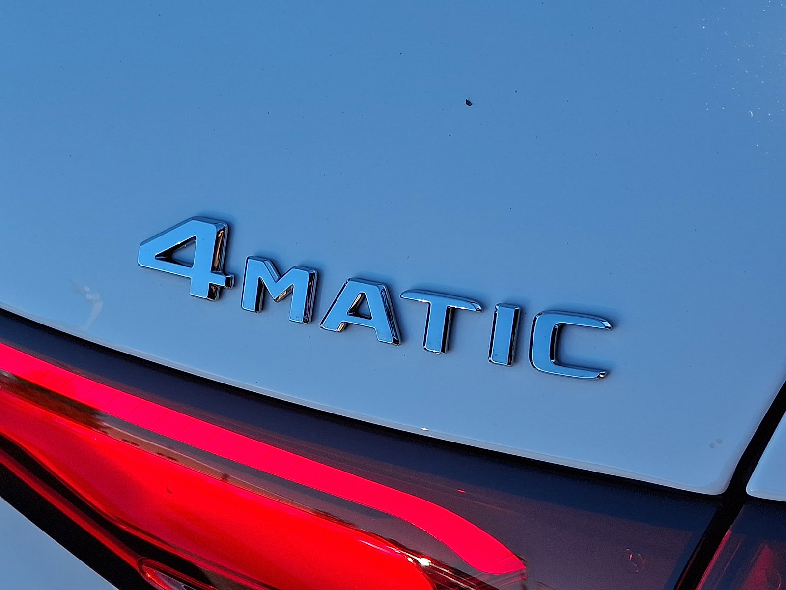 Certified 2025 Mercedes-Benz GLC 300 4MATIC SUV image 31