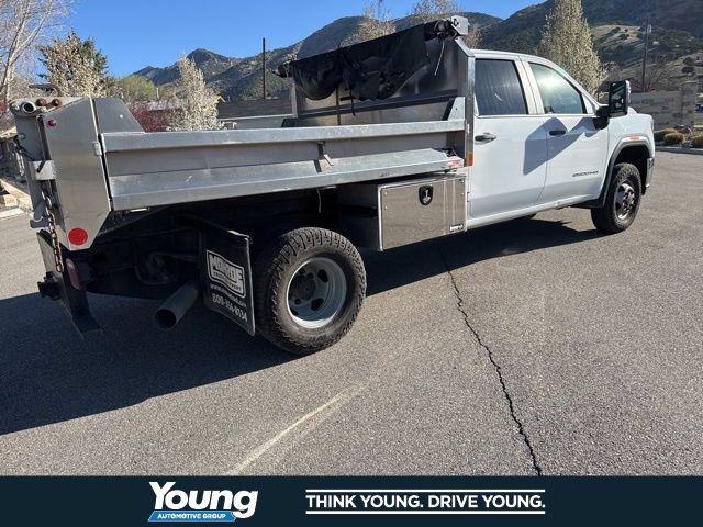 Used 2021 GMC Sierra 3500 4x4 Crew Cab w/ Convenience Package image 9