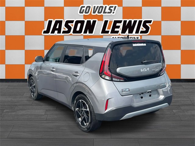 Used 2023 Kia Soul EX image 6
