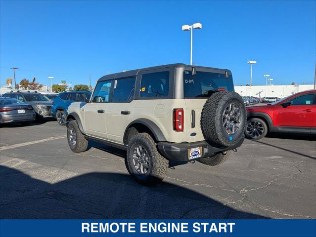 New 2025 Ford Bronco Badlands AWD/4WD image 3