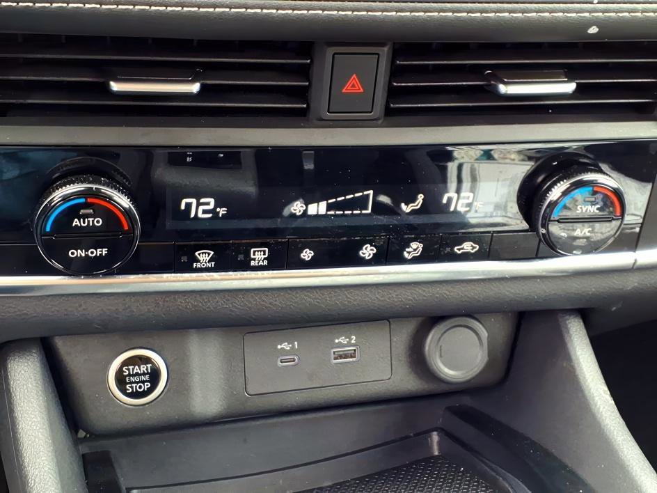 Used 2023 Nissan Rogue SV image 20