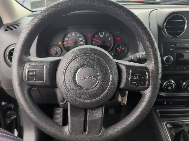 Used 2013 Jeep Patriot Sport image 15