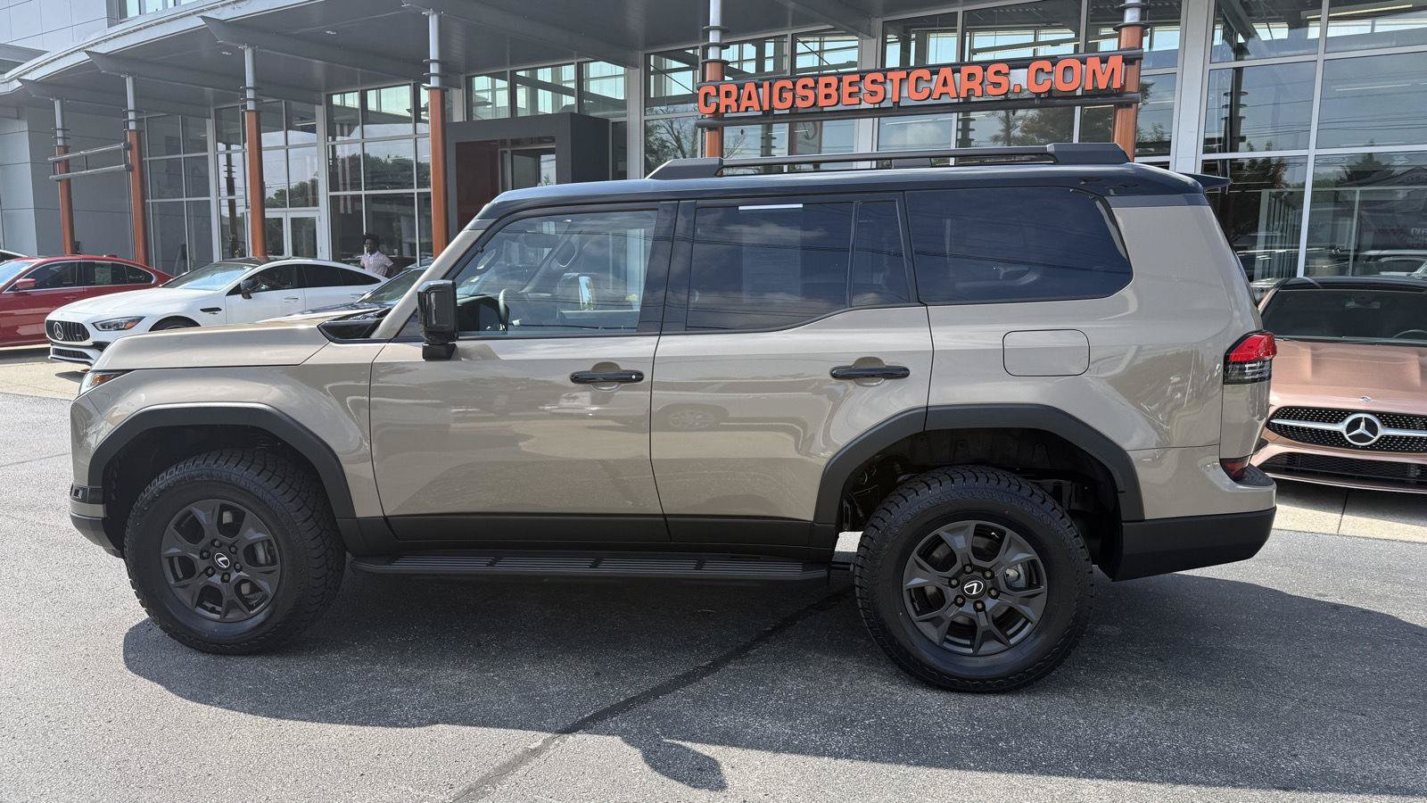 Used 2025 Lexus GX 550 AWD/4WD image 19
