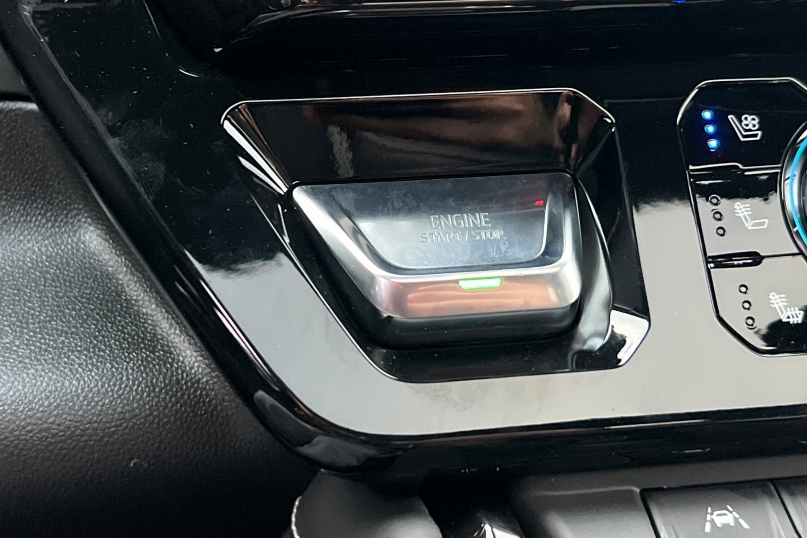 New 2026 GMC Sierra 1500 AT4X image 21