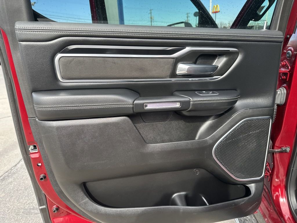 Used 2022 RAM 1500 Laramie w/ Sport Appearance Package AWD/4WD image 30