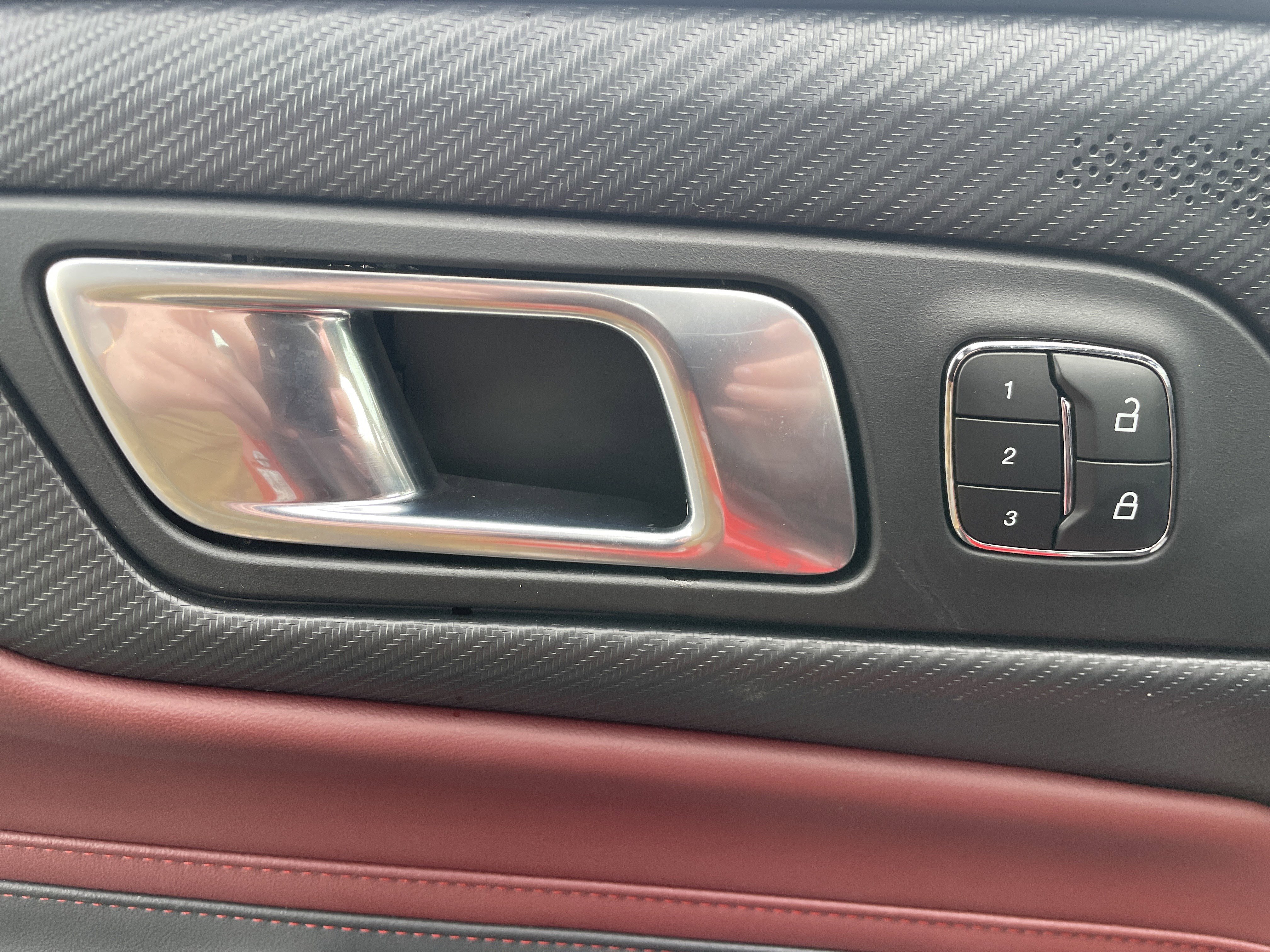 Used 2025 Ford Mustang GT Premium image 10