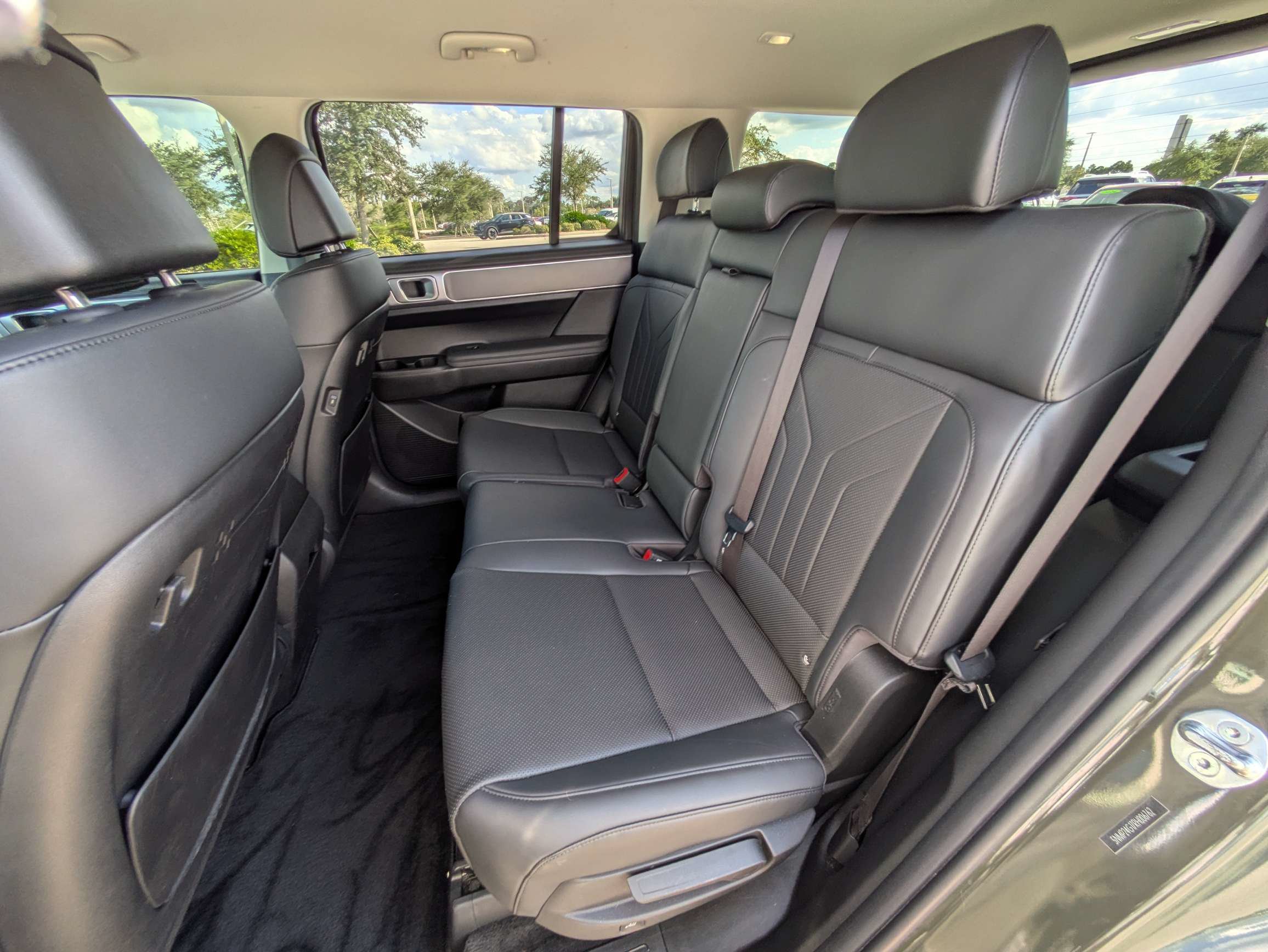 Used 2024 Hyundai Santa Fe SEL FWD image 14