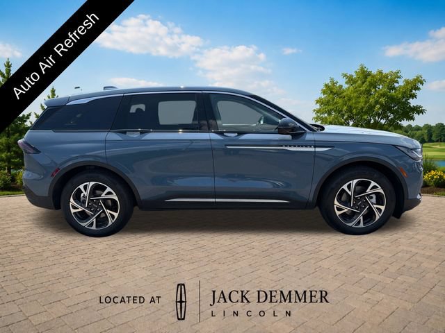 Certified 2026 Lincoln Nautilus Premier w/ Equipment Group 102A AWD/4WD image 8