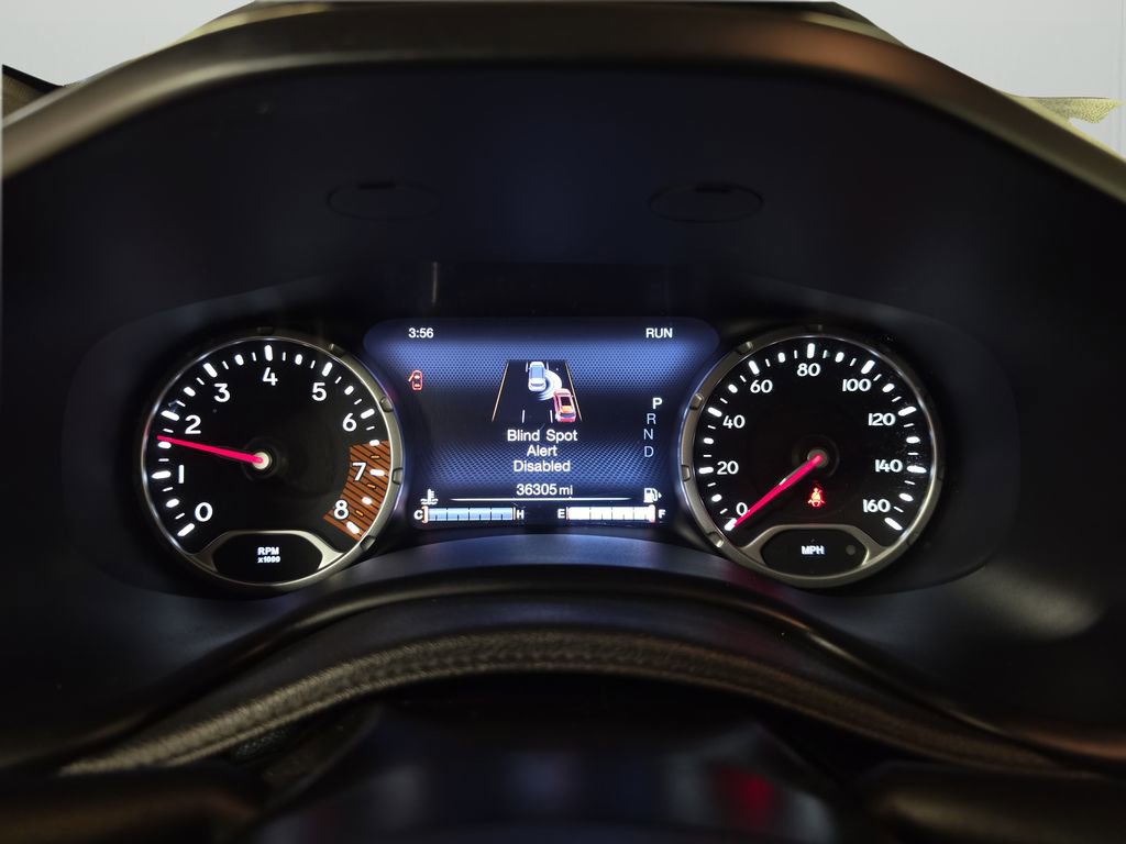 Used 2020 Jeep Renegade Trailhawk w/ Premium Leather Group AWD/4WD image 19