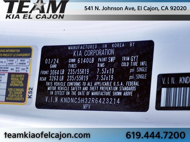 Certified 2024 Kia Carnival EX FWD image 38