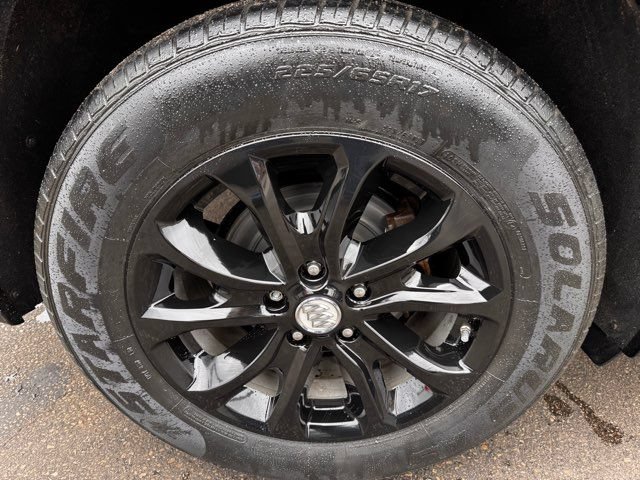Used 2017 Buick Envision Preferred FWD image 32