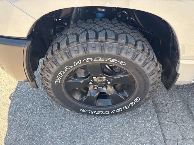 New 2026 RAM 1500 Warlock AWD/4WD image 8