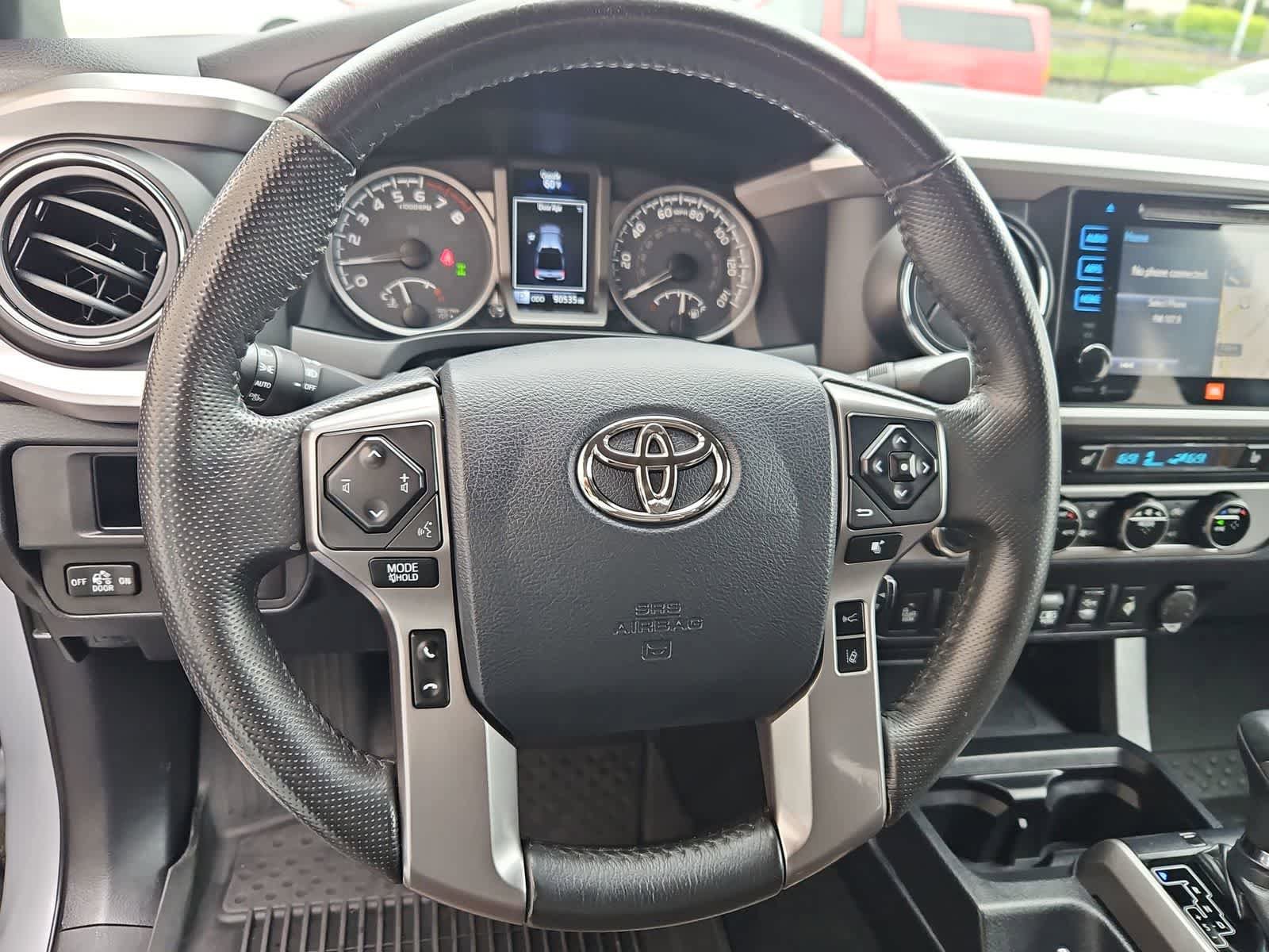 Used 2018 Toyota Tacoma Limited AWD/4WD image 23