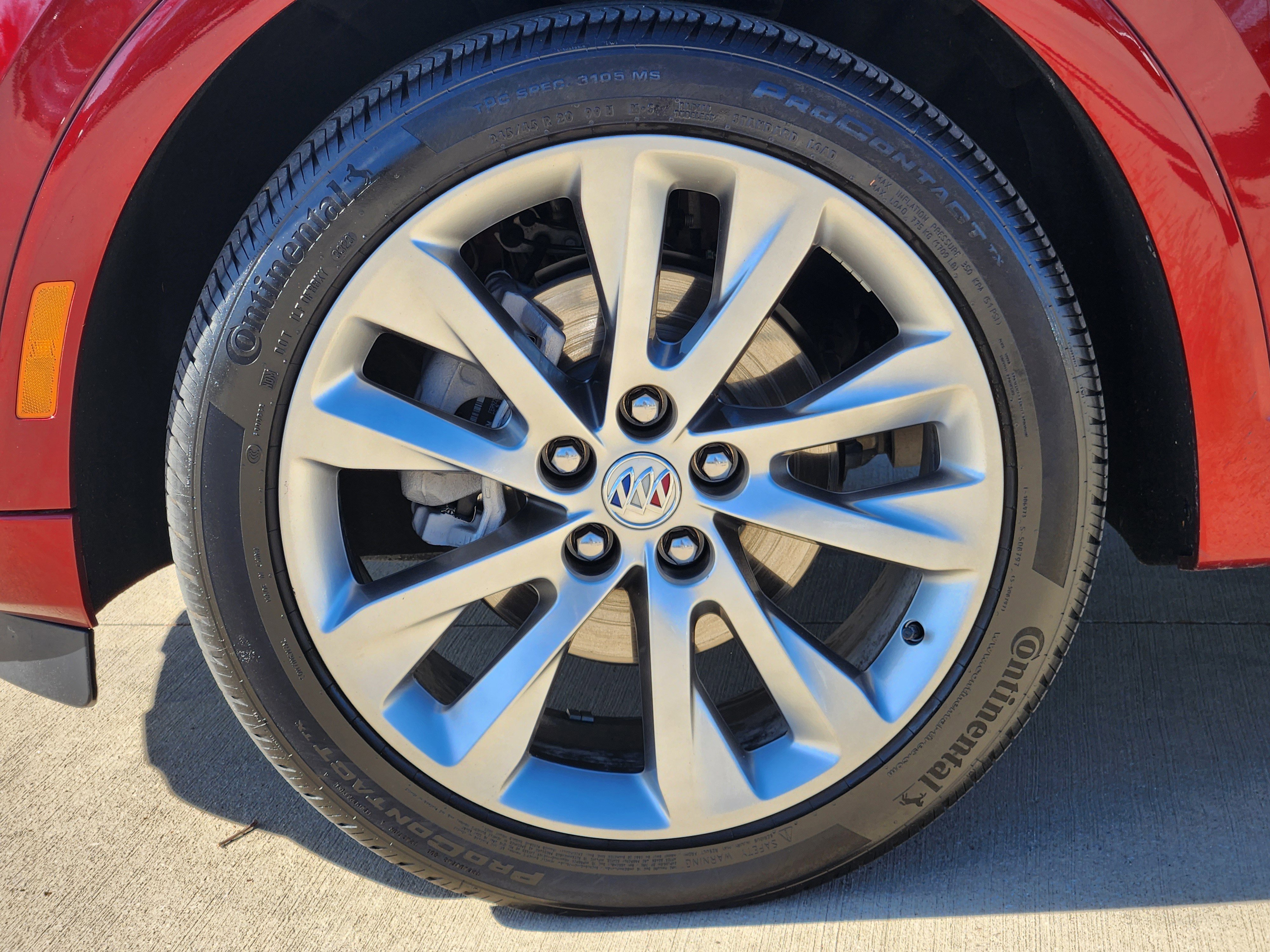 Used 2023 Buick Envision Avenir image 14