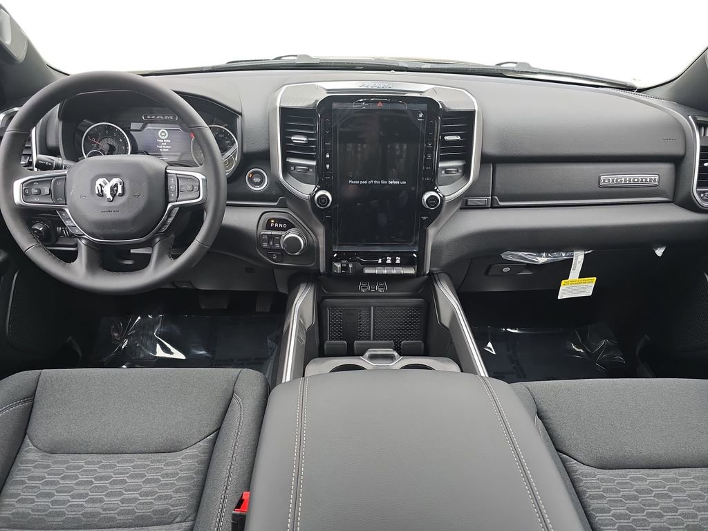 New 2026 RAM 1500 4x4 Crew Cab image 9