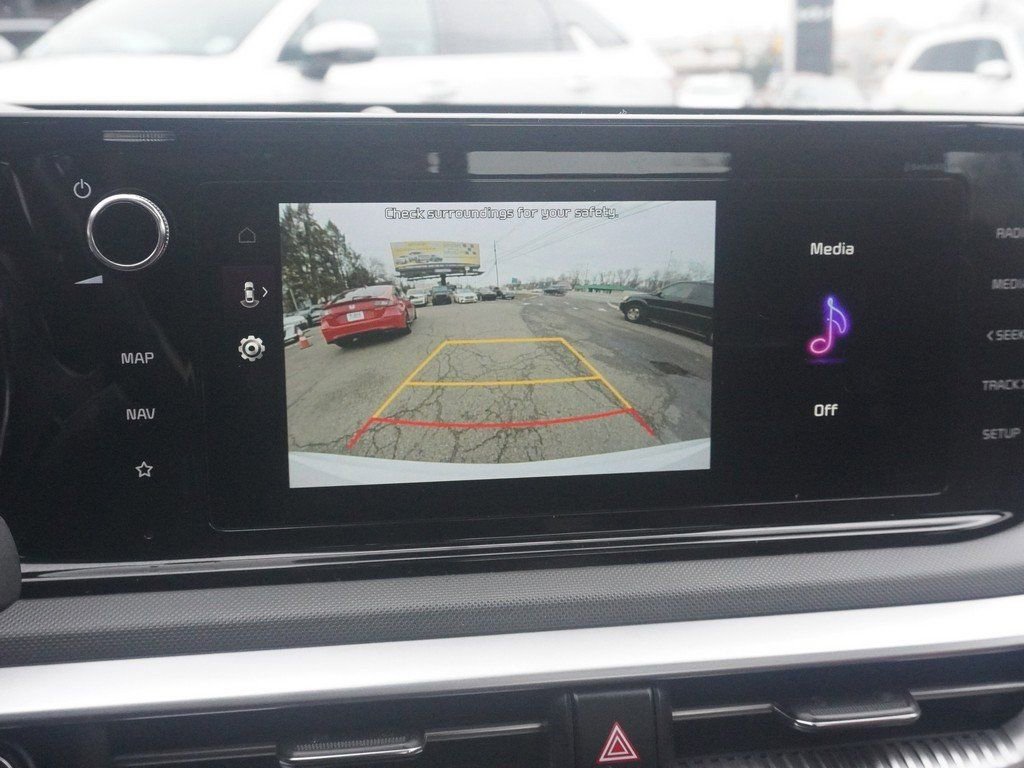 Used 2023 Kia K5 GT-Line image 44