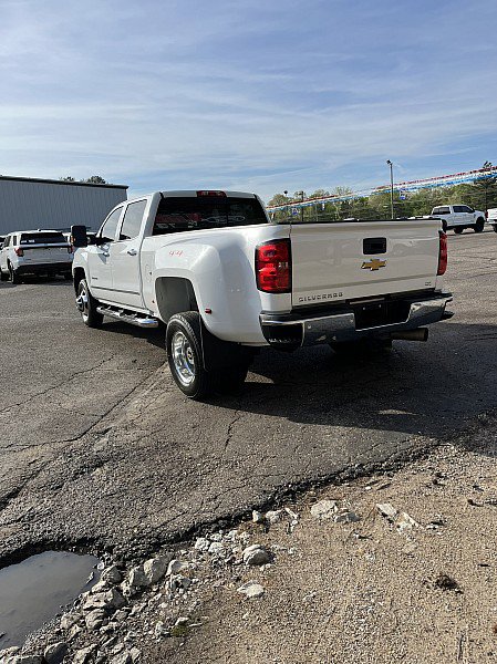 Used 2016 Chevrolet Silverado 3500 LTZ w/ Duramax Plus Package AWD/4WD image 5