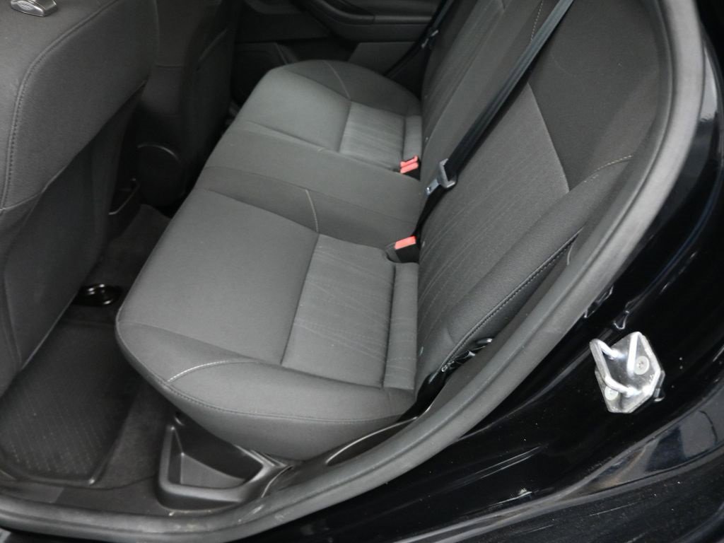Used 2018 Ford Focus SE image 27