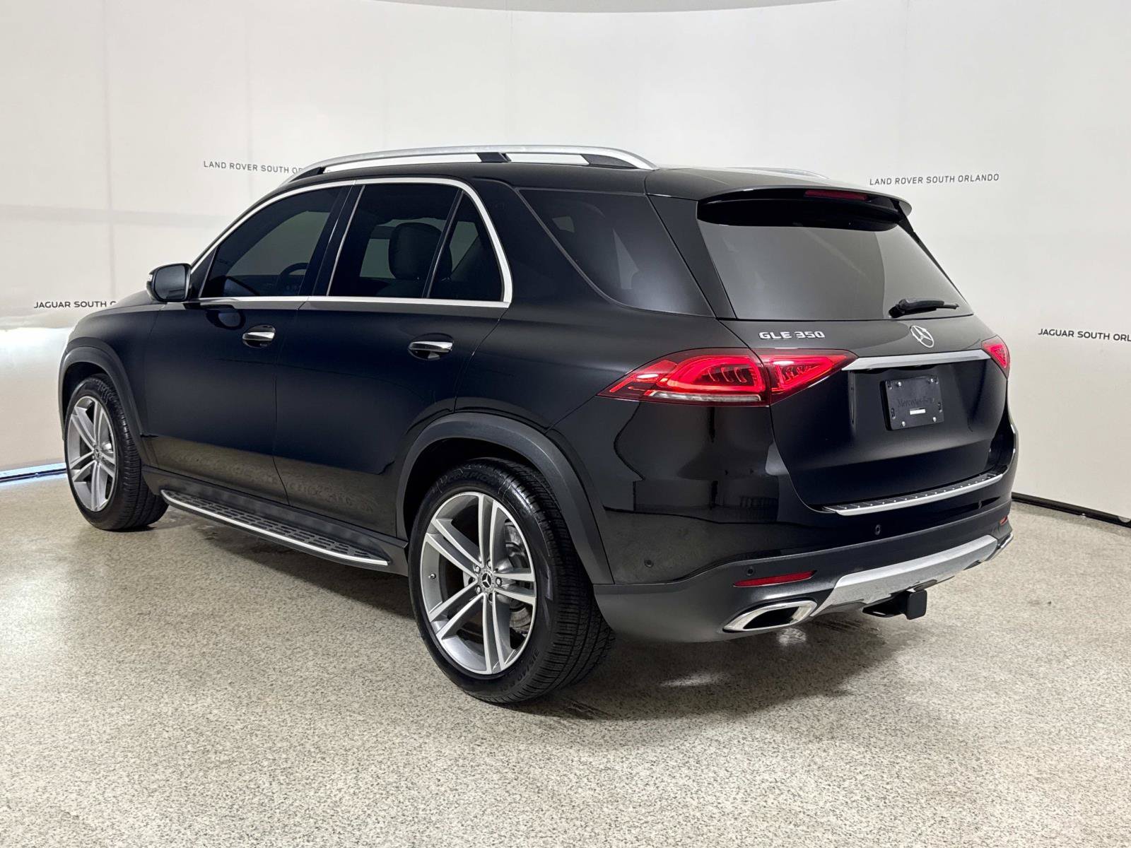 Used 2022 Mercedes-Benz GLE 350 image 3