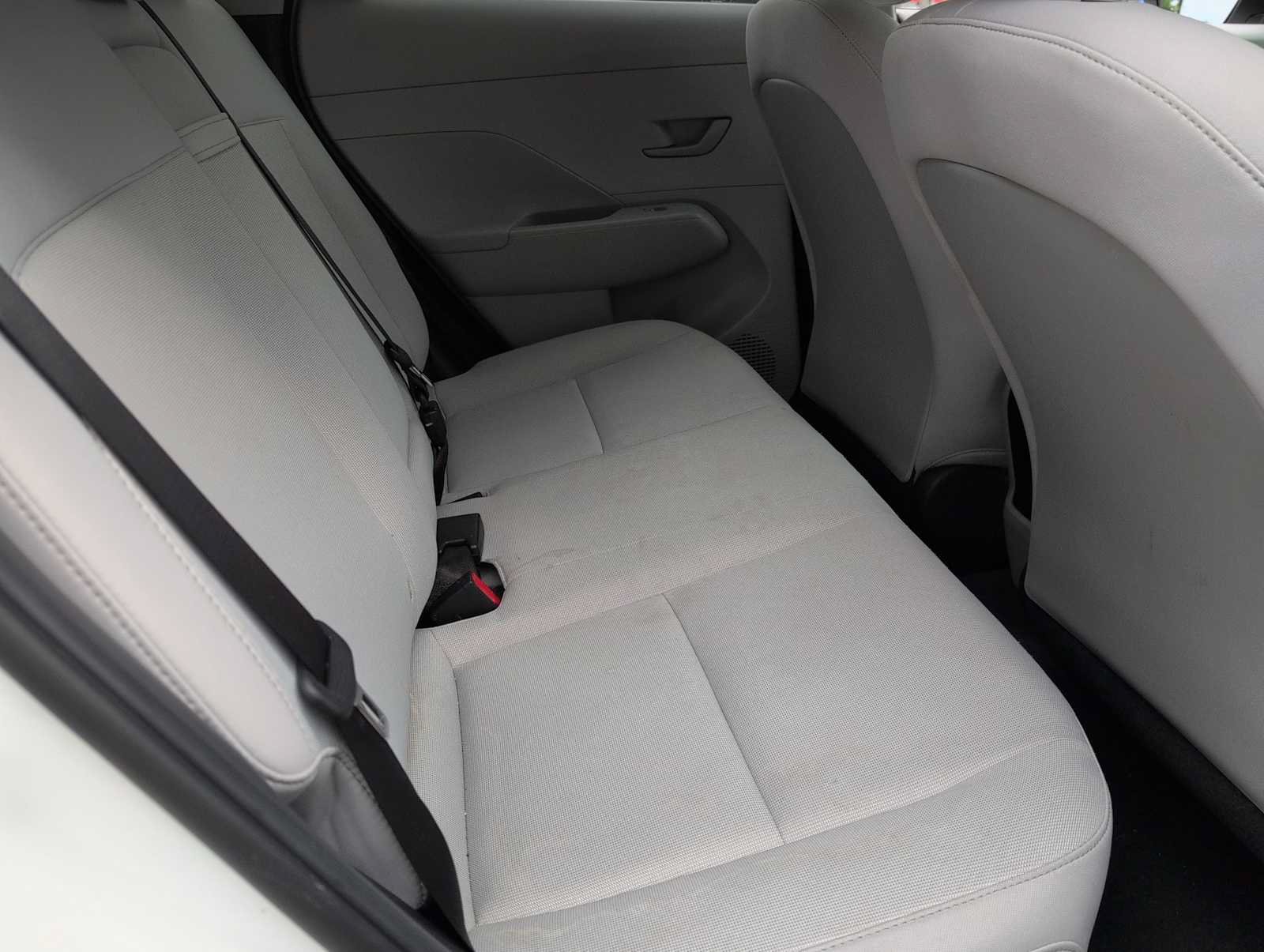 Used 2025 Hyundai Kona SEL FWD image 20