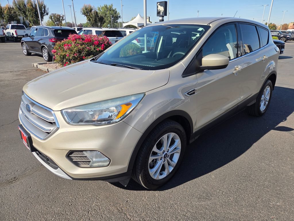 Used 2017 Ford Escape SE AWD/4WD image 7