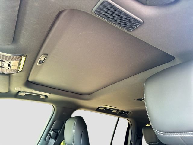 Used 2024 Lexus LX 600 4WD w/ Interior Upgrade Package image 28