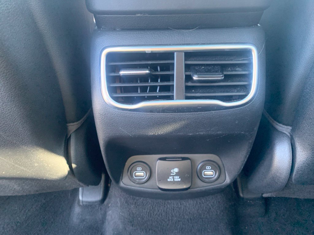 Certified 2023 Hyundai Santa Fe Limited AWD/4WD image 40