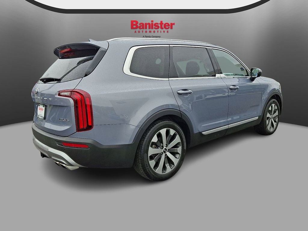 Used 2021 Kia Telluride EX w/ EX Premium Package FWD image 4