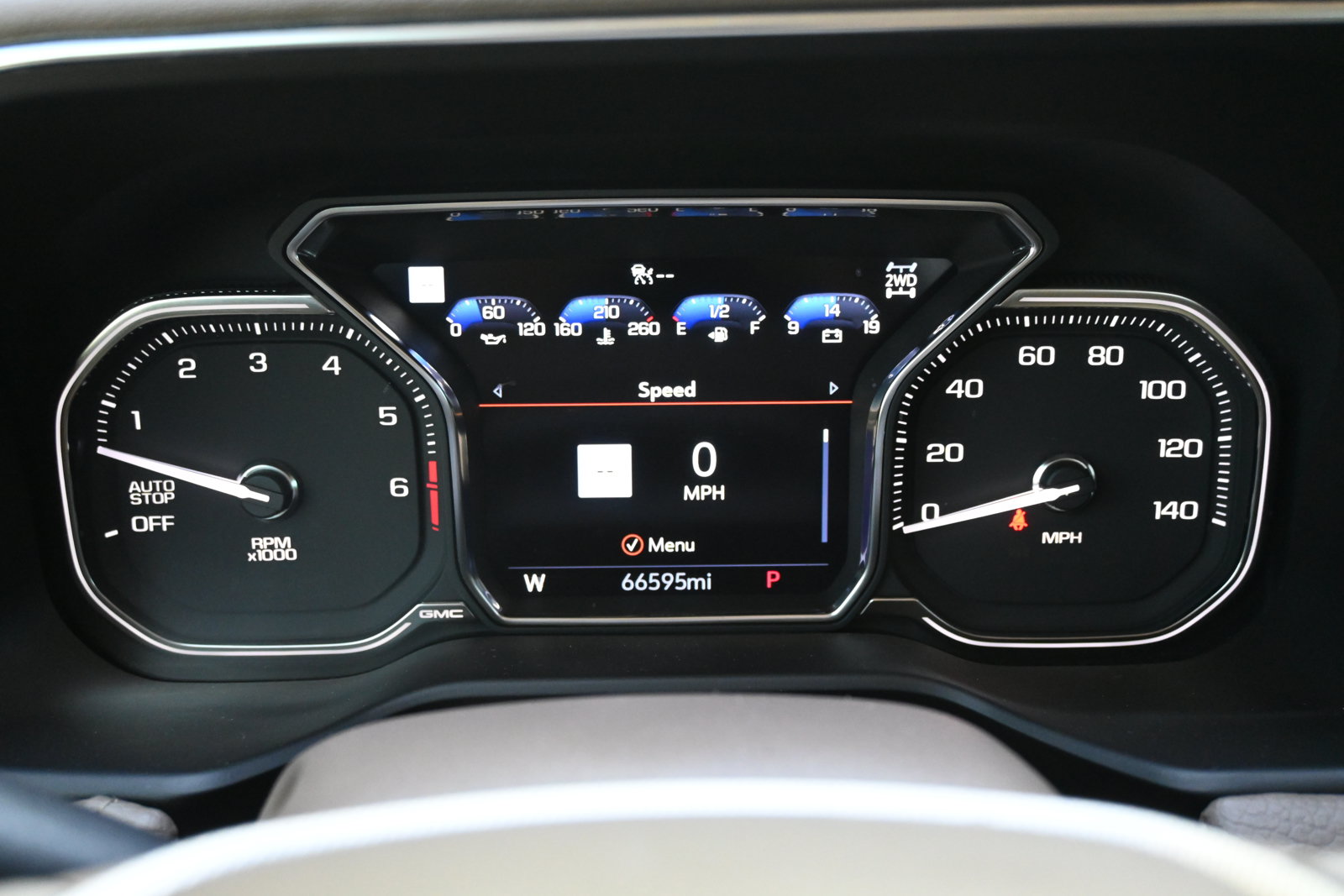 Used 2021 GMC Yukon XL Denali w/ Denali Premium Package AWD/4WD image 20