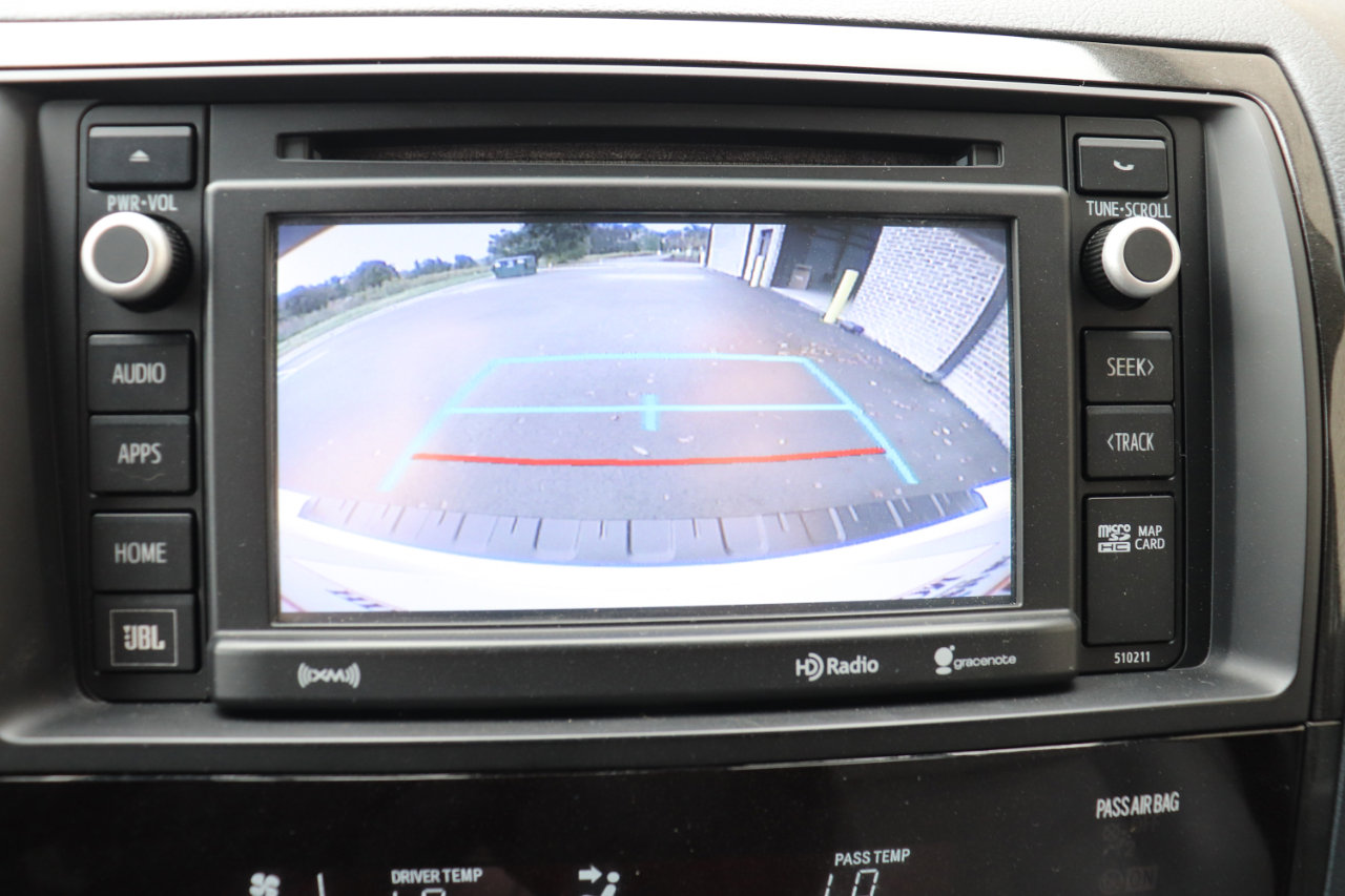 Used 2018 Toyota Sequoia Limited image 57