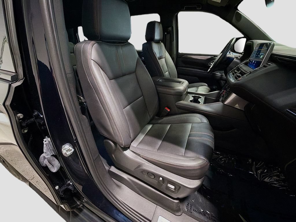 Used 2023 Chevrolet Tahoe RST w/ Sport Performance Package AWD/4WD image 31