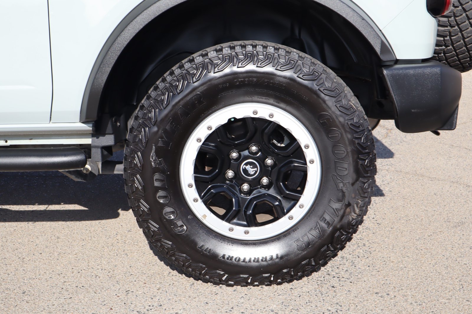 Used 2023 Ford Bronco Big Bend w/ Sasquatch Package AWD/4WD image 13