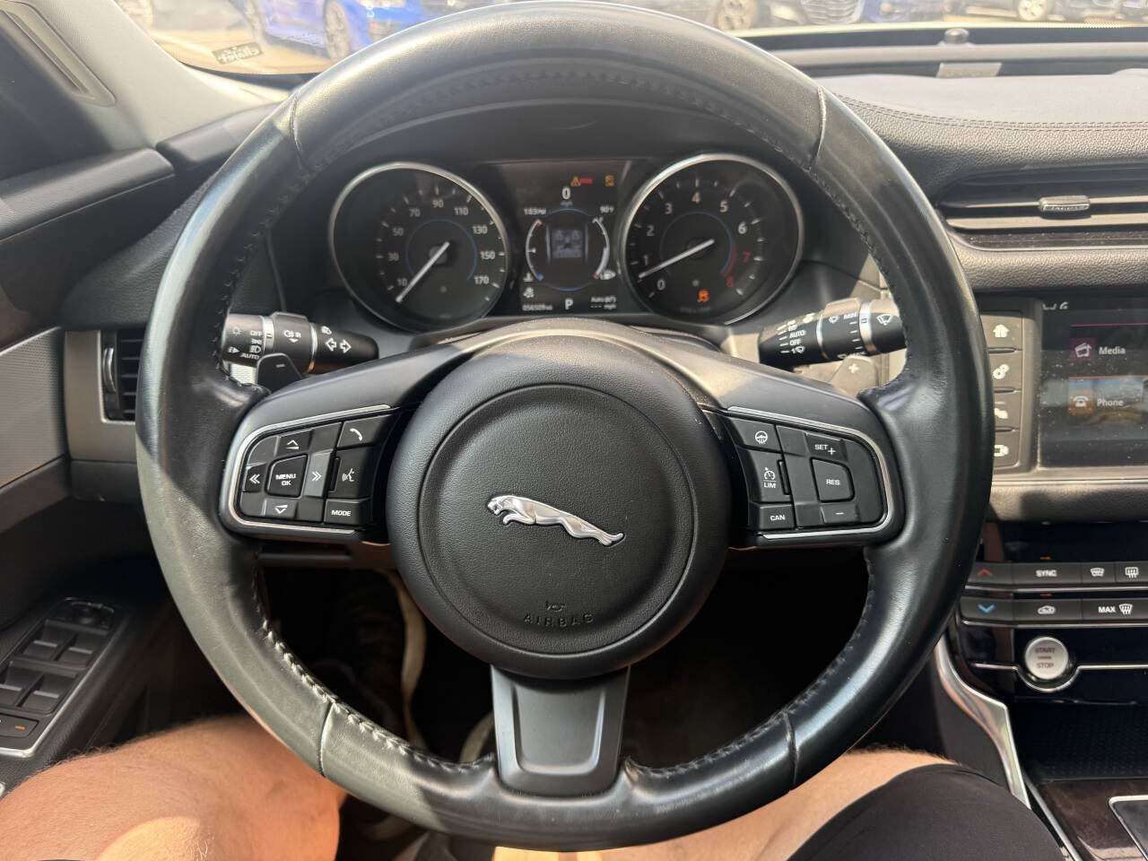Used 2017 Jaguar XF Prestige AWD/4WD image 23