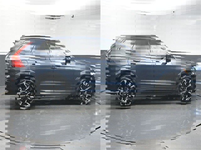 Certified 2023 Volvo XC60 B5 Ultimate image 8