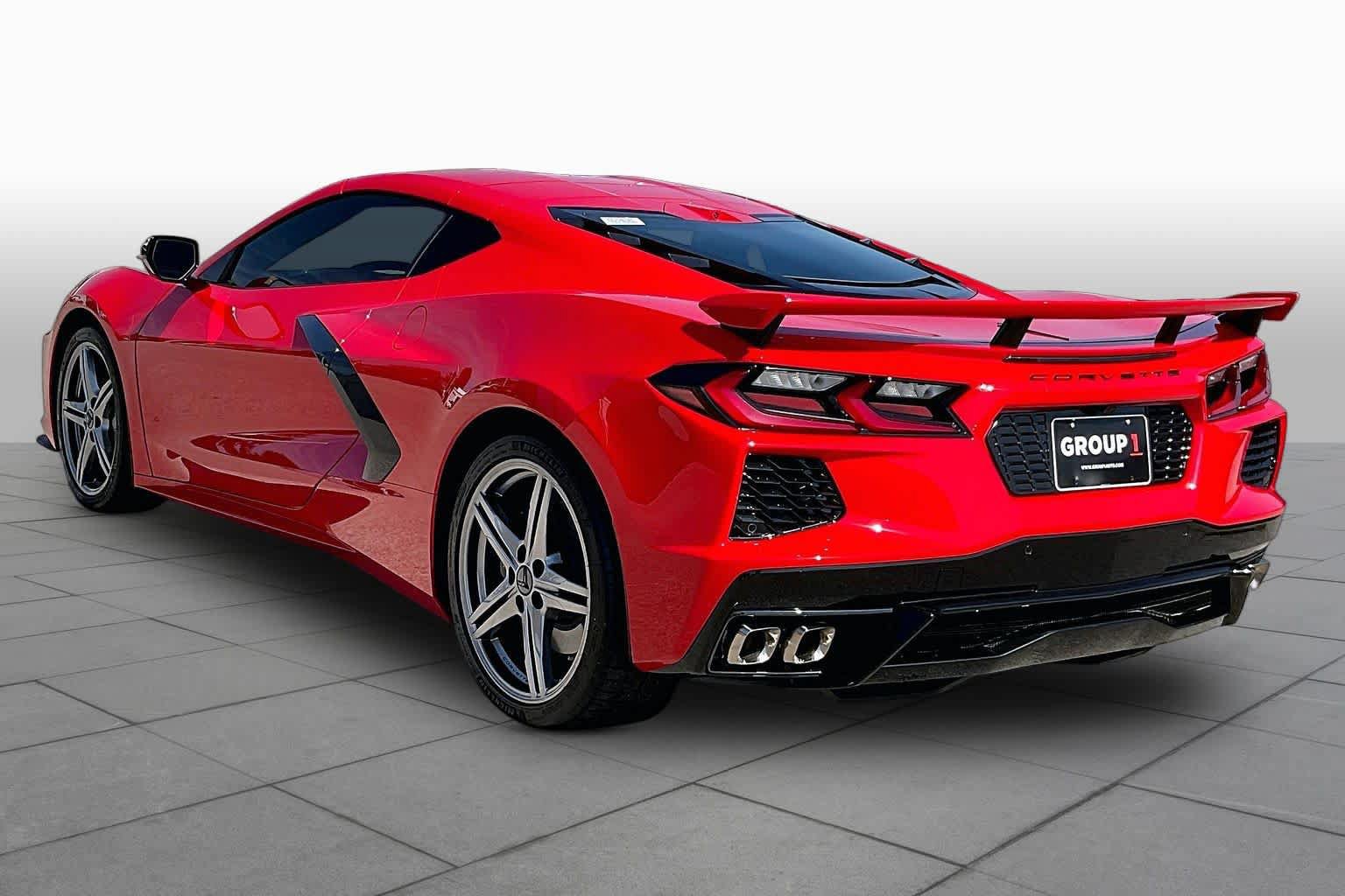 Used 2026 Chevrolet Corvette Stingray Preferred Cpe w/ Z51 Performance Package RWD image 11