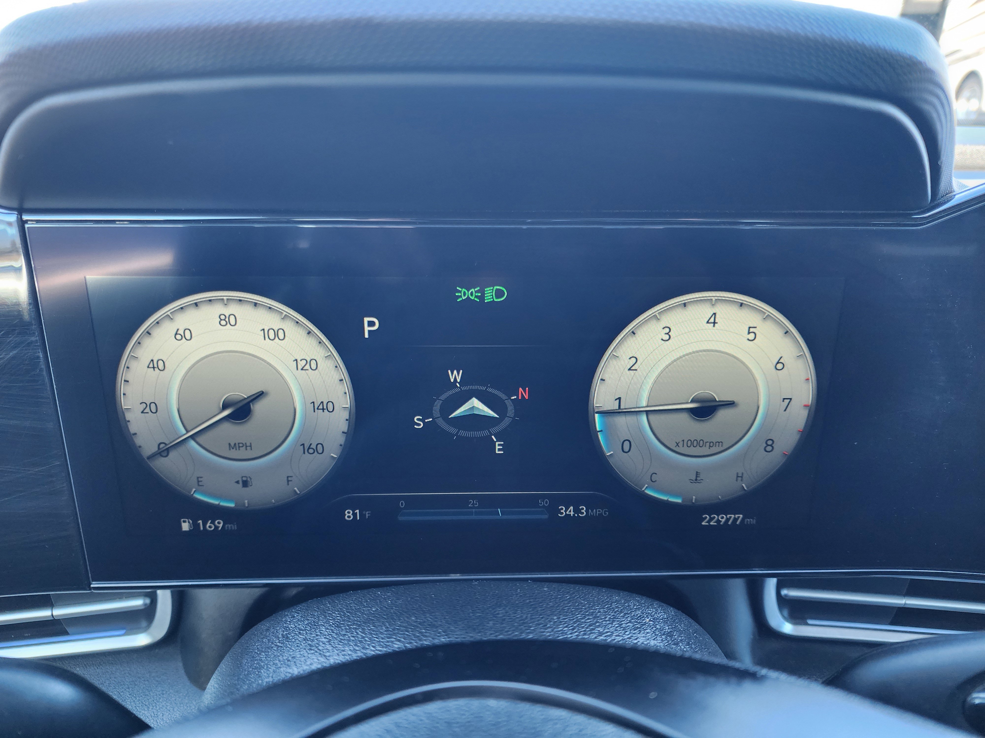 Used 2021 Hyundai Elantra Limited image 20