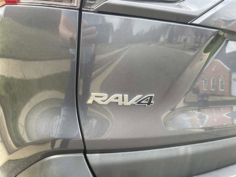 Used 2019 Toyota RAV4 XLE w/ Convenience Package AWD/4WD image 85