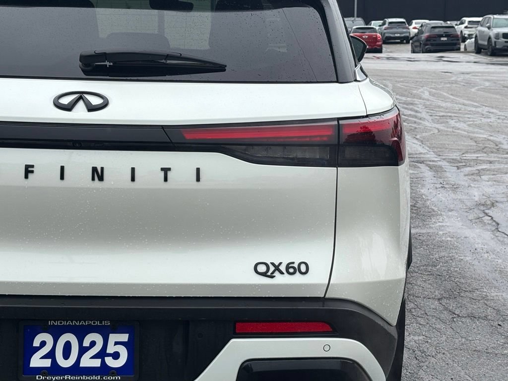 Used 2025 INFINITI QX60 Luxe w/ Black Edition AWD/4WD image 5