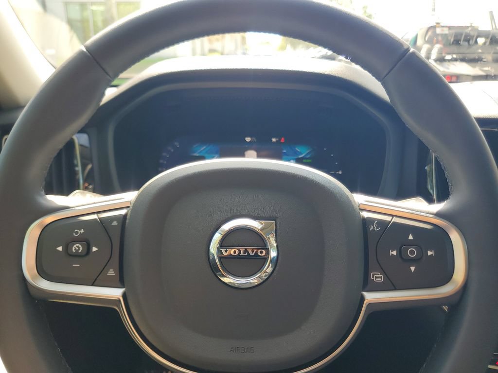 Used 2024 Volvo XC60 T8 Core w/ Protection Package Premier AWD/4WD image 21